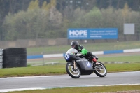 Motorcycle-action-photographs;donington;donington-park-leicestershire;donington-photographs;event-digital-images;eventdigitalimages;no-limits-trackday;peter-wileman-photography;trackday;trackday-digital-images;trackday-photos