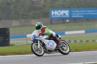 Motorcycle-action-photographs;donington;donington-park-leicestershire;donington-photographs;event-digital-images;eventdigitalimages;no-limits-trackday;peter-wileman-photography;trackday;trackday-digital-images;trackday-photos