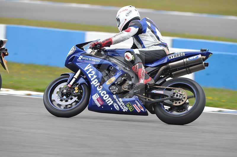 Motorcycle action photographs;donington;donington park leicestershire;donington photographs;event digital images;eventdigitalimages;no limits trackday;peter wileman photography;trackday;trackday digital images;trackday photos