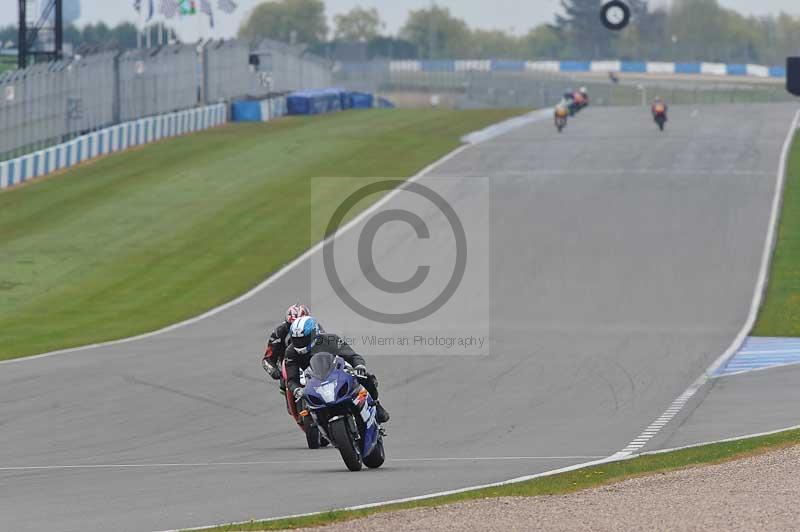 Motorcycle action photographs;donington;donington park leicestershire;donington photographs;event digital images;eventdigitalimages;no limits trackday;peter wileman photography;trackday;trackday digital images;trackday photos