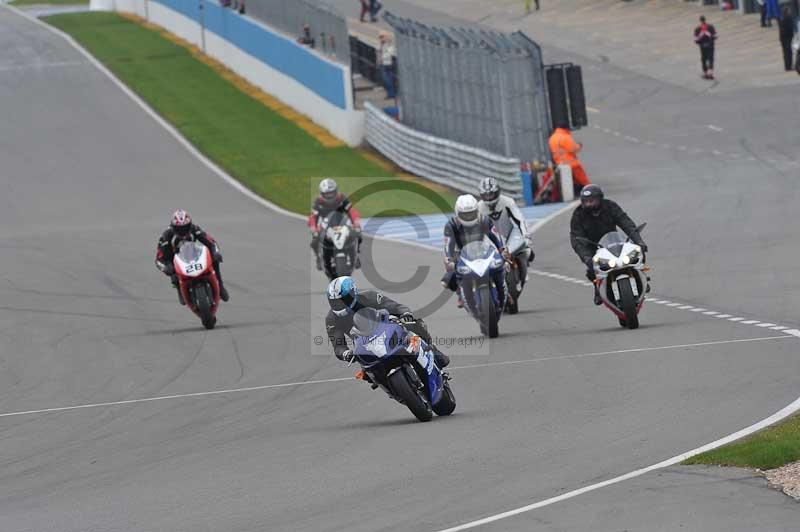 Motorcycle action photographs;donington;donington park leicestershire;donington photographs;event digital images;eventdigitalimages;no limits trackday;peter wileman photography;trackday;trackday digital images;trackday photos