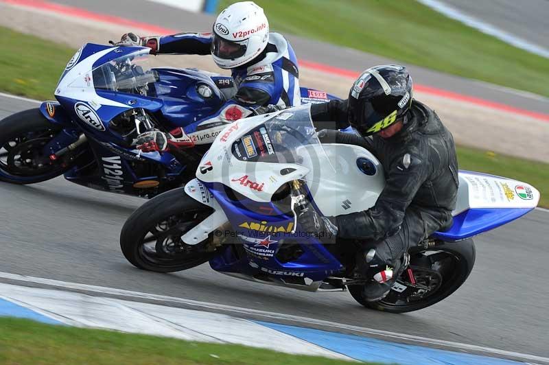 Motorcycle action photographs;donington;donington park leicestershire;donington photographs;event digital images;eventdigitalimages;no limits trackday;peter wileman photography;trackday;trackday digital images;trackday photos