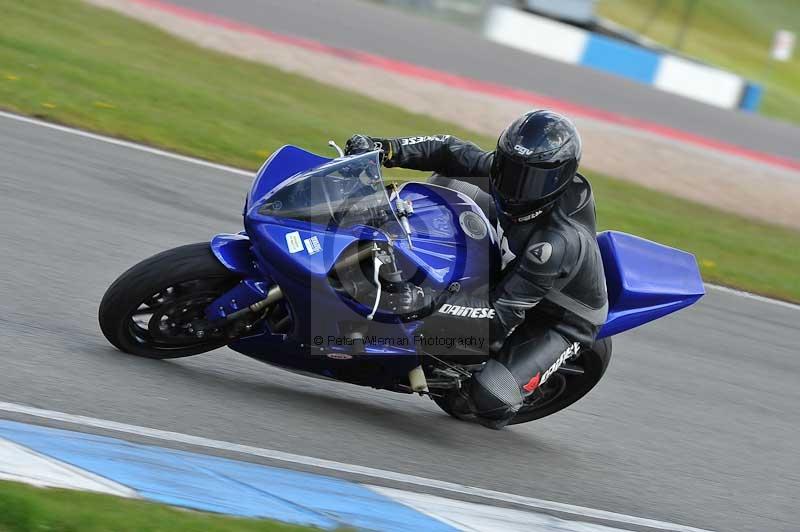 Motorcycle action photographs;donington;donington park leicestershire;donington photographs;event digital images;eventdigitalimages;no limits trackday;peter wileman photography;trackday;trackday digital images;trackday photos