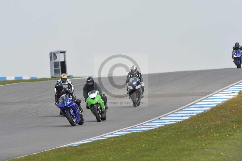 Motorcycle action photographs;donington;donington park leicestershire;donington photographs;event digital images;eventdigitalimages;no limits trackday;peter wileman photography;trackday;trackday digital images;trackday photos