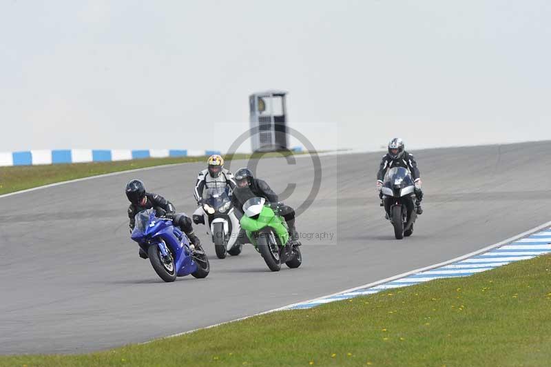 Motorcycle action photographs;donington;donington park leicestershire;donington photographs;event digital images;eventdigitalimages;no limits trackday;peter wileman photography;trackday;trackday digital images;trackday photos