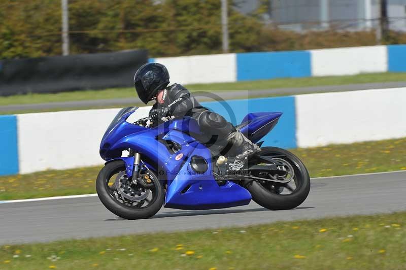 Motorcycle action photographs;donington;donington park leicestershire;donington photographs;event digital images;eventdigitalimages;no limits trackday;peter wileman photography;trackday;trackday digital images;trackday photos