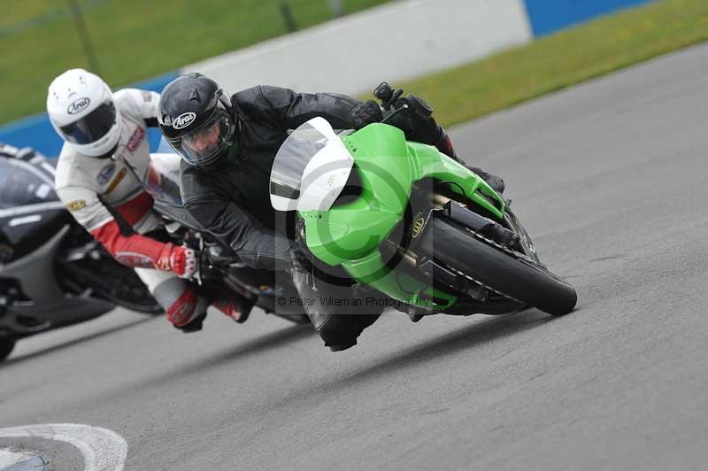 Motorcycle action photographs;donington;donington park leicestershire;donington photographs;event digital images;eventdigitalimages;no limits trackday;peter wileman photography;trackday;trackday digital images;trackday photos