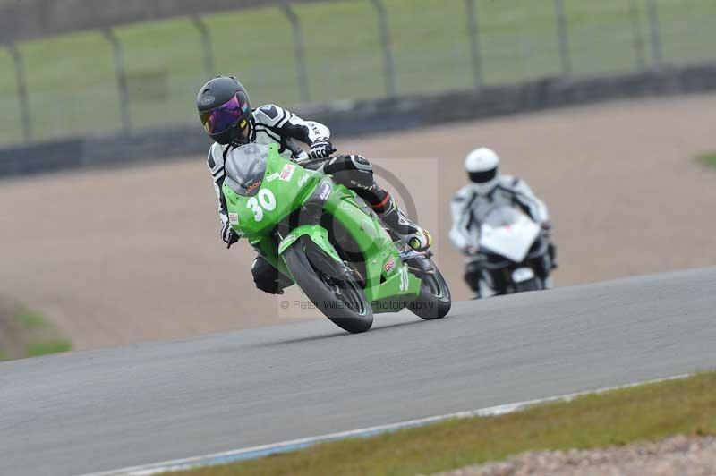 Motorcycle action photographs;donington;donington park leicestershire;donington photographs;event digital images;eventdigitalimages;no limits trackday;peter wileman photography;trackday;trackday digital images;trackday photos