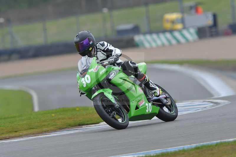 Motorcycle action photographs;donington;donington park leicestershire;donington photographs;event digital images;eventdigitalimages;no limits trackday;peter wileman photography;trackday;trackday digital images;trackday photos