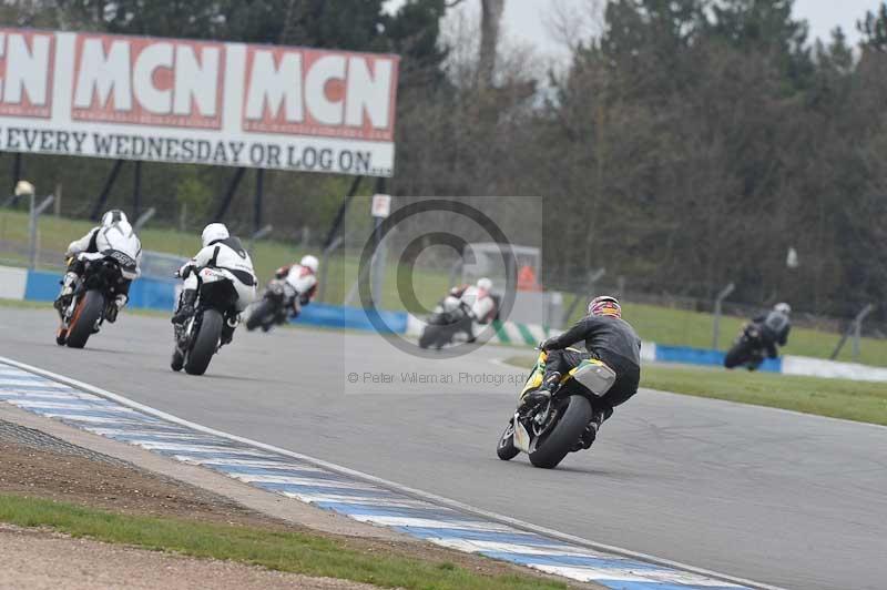 Motorcycle action photographs;donington;donington park leicestershire;donington photographs;event digital images;eventdigitalimages;no limits trackday;peter wileman photography;trackday;trackday digital images;trackday photos