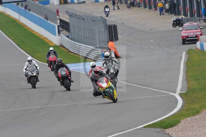 Motorcycle action photographs;donington;donington park leicestershire;donington photographs;event digital images;eventdigitalimages;no limits trackday;peter wileman photography;trackday;trackday digital images;trackday photos