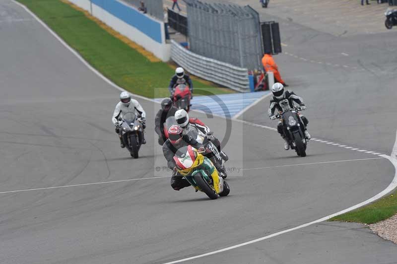 Motorcycle action photographs;donington;donington park leicestershire;donington photographs;event digital images;eventdigitalimages;no limits trackday;peter wileman photography;trackday;trackday digital images;trackday photos