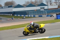 Motorcycle-action-photographs;donington;donington-park-leicestershire;donington-photographs;event-digital-images;eventdigitalimages;no-limits-trackday;peter-wileman-photography;trackday;trackday-digital-images;trackday-photos