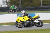 Motorcycle-action-photographs;donington;donington-park-leicestershire;donington-photographs;event-digital-images;eventdigitalimages;no-limits-trackday;peter-wileman-photography;trackday;trackday-digital-images;trackday-photos