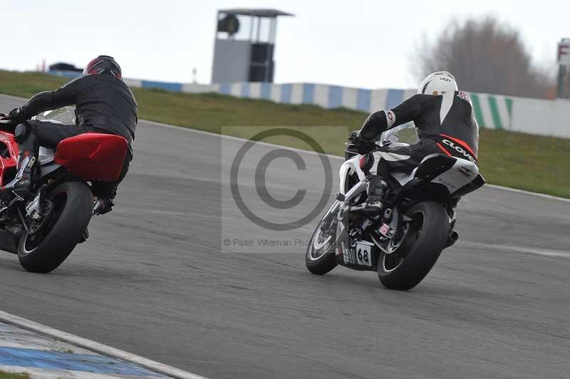 Motorcycle action photographs;donington;donington park leicestershire;donington photographs;event digital images;eventdigitalimages;no limits trackday;peter wileman photography;trackday;trackday digital images;trackday photos