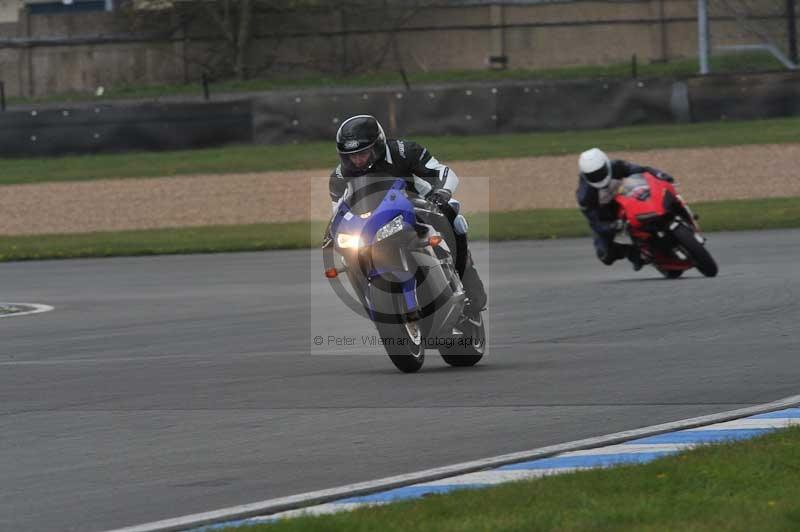 Motorcycle action photographs;donington;donington park leicestershire;donington photographs;event digital images;eventdigitalimages;no limits trackday;peter wileman photography;trackday;trackday digital images;trackday photos