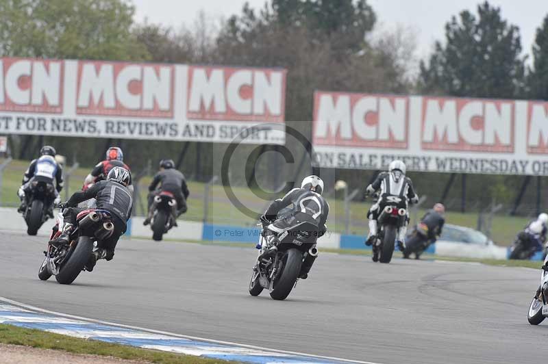 Motorcycle action photographs;donington;donington park leicestershire;donington photographs;event digital images;eventdigitalimages;no limits trackday;peter wileman photography;trackday;trackday digital images;trackday photos