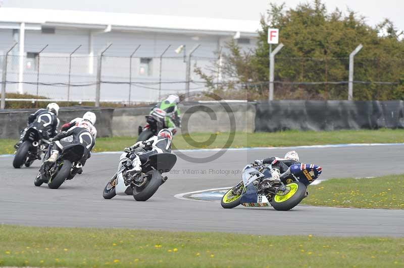 Motorcycle action photographs;donington;donington park leicestershire;donington photographs;event digital images;eventdigitalimages;no limits trackday;peter wileman photography;trackday;trackday digital images;trackday photos