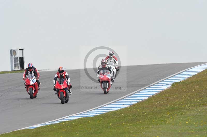 Motorcycle action photographs;donington;donington park leicestershire;donington photographs;event digital images;eventdigitalimages;no limits trackday;peter wileman photography;trackday;trackday digital images;trackday photos