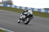 Motorcycle-action-photographs;donington;donington-park-leicestershire;donington-photographs;event-digital-images;eventdigitalimages;no-limits-trackday;peter-wileman-photography;trackday;trackday-digital-images;trackday-photos