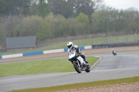 Motorcycle-action-photographs;donington;donington-park-leicestershire;donington-photographs;event-digital-images;eventdigitalimages;no-limits-trackday;peter-wileman-photography;trackday;trackday-digital-images;trackday-photos