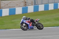 Motorcycle-action-photographs;donington;donington-park-leicestershire;donington-photographs;event-digital-images;eventdigitalimages;no-limits-trackday;peter-wileman-photography;trackday;trackday-digital-images;trackday-photos