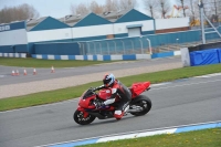 Motorcycle-action-photographs;donington;donington-park-leicestershire;donington-photographs;event-digital-images;eventdigitalimages;no-limits-trackday;peter-wileman-photography;trackday;trackday-digital-images;trackday-photos