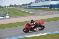 Motorcycle-action-photographs;donington;donington-park-leicestershire;donington-photographs;event-digital-images;eventdigitalimages;no-limits-trackday;peter-wileman-photography;trackday;trackday-digital-images;trackday-photos