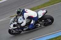 Motorcycle-action-photographs;donington;donington-park-leicestershire;donington-photographs;event-digital-images;eventdigitalimages;no-limits-trackday;peter-wileman-photography;trackday;trackday-digital-images;trackday-photos