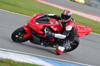 Motorcycle-action-photographs;donington;donington-park-leicestershire;donington-photographs;event-digital-images;eventdigitalimages;no-limits-trackday;peter-wileman-photography;trackday;trackday-digital-images;trackday-photos