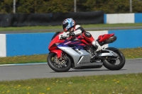 Motorcycle-action-photographs;donington;donington-park-leicestershire;donington-photographs;event-digital-images;eventdigitalimages;no-limits-trackday;peter-wileman-photography;trackday;trackday-digital-images;trackday-photos