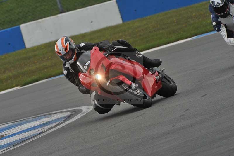 Motorcycle action photographs;donington;donington park leicestershire;donington photographs;event digital images;eventdigitalimages;no limits trackday;peter wileman photography;trackday;trackday digital images;trackday photos