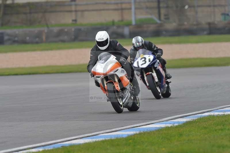 Motorcycle action photographs;donington;donington park leicestershire;donington photographs;event digital images;eventdigitalimages;no limits trackday;peter wileman photography;trackday;trackday digital images;trackday photos