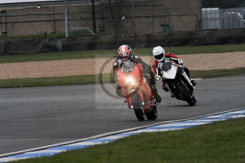 Motorcycle action photographs;donington;donington park leicestershire;donington photographs;event digital images;eventdigitalimages;no limits trackday;peter wileman photography;trackday;trackday digital images;trackday photos