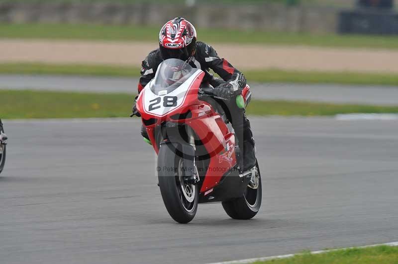 Motorcycle action photographs;donington;donington park leicestershire;donington photographs;event digital images;eventdigitalimages;no limits trackday;peter wileman photography;trackday;trackday digital images;trackday photos