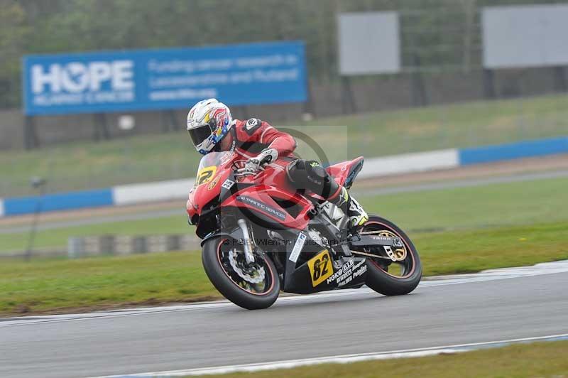 Motorcycle action photographs;donington;donington park leicestershire;donington photographs;event digital images;eventdigitalimages;no limits trackday;peter wileman photography;trackday;trackday digital images;trackday photos