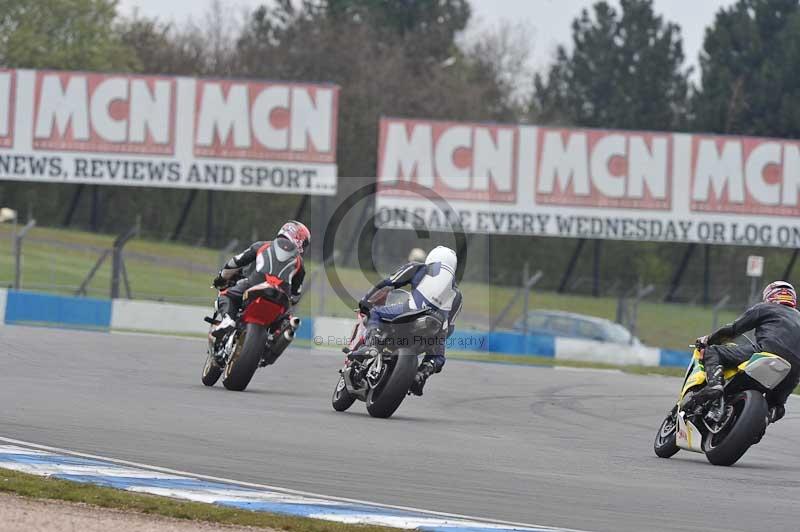 Motorcycle action photographs;donington;donington park leicestershire;donington photographs;event digital images;eventdigitalimages;no limits trackday;peter wileman photography;trackday;trackday digital images;trackday photos