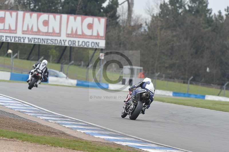 Motorcycle action photographs;donington;donington park leicestershire;donington photographs;event digital images;eventdigitalimages;no limits trackday;peter wileman photography;trackday;trackday digital images;trackday photos