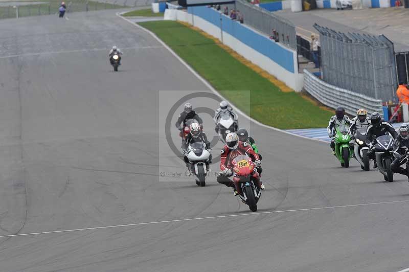 Motorcycle action photographs;donington;donington park leicestershire;donington photographs;event digital images;eventdigitalimages;no limits trackday;peter wileman photography;trackday;trackday digital images;trackday photos