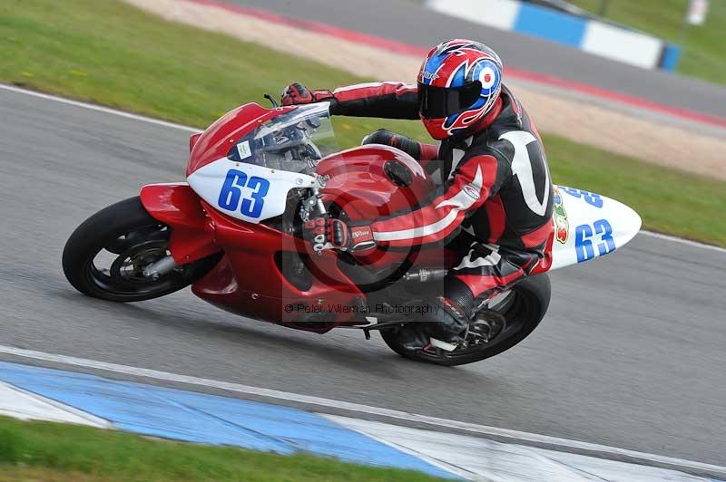 Motorcycle action photographs;donington;donington park leicestershire;donington photographs;event digital images;eventdigitalimages;no limits trackday;peter wileman photography;trackday;trackday digital images;trackday photos