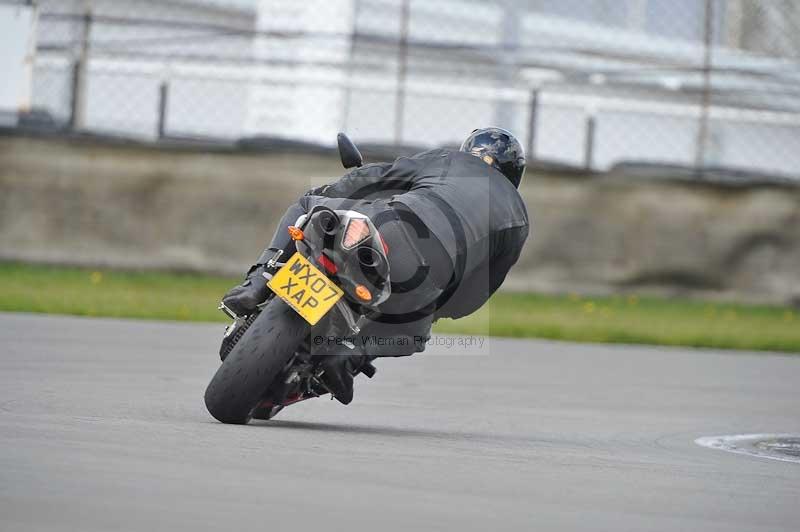 Motorcycle action photographs;donington;donington park leicestershire;donington photographs;event digital images;eventdigitalimages;no limits trackday;peter wileman photography;trackday;trackday digital images;trackday photos