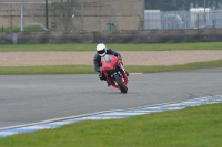 Motorcycle-action-photographs;donington;donington-park-leicestershire;donington-photographs;event-digital-images;eventdigitalimages;no-limits-trackday;peter-wileman-photography;trackday;trackday-digital-images;trackday-photos