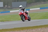 Motorcycle-action-photographs;donington;donington-park-leicestershire;donington-photographs;event-digital-images;eventdigitalimages;no-limits-trackday;peter-wileman-photography;trackday;trackday-digital-images;trackday-photos