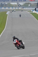 Motorcycle-action-photographs;donington;donington-park-leicestershire;donington-photographs;event-digital-images;eventdigitalimages;no-limits-trackday;peter-wileman-photography;trackday;trackday-digital-images;trackday-photos