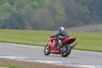 Motorcycle-action-photographs;donington;donington-park-leicestershire;donington-photographs;event-digital-images;eventdigitalimages;no-limits-trackday;peter-wileman-photography;trackday;trackday-digital-images;trackday-photos