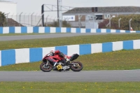 Motorcycle-action-photographs;donington;donington-park-leicestershire;donington-photographs;event-digital-images;eventdigitalimages;no-limits-trackday;peter-wileman-photography;trackday;trackday-digital-images;trackday-photos