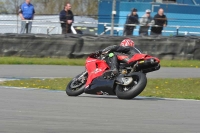 Motorcycle-action-photographs;donington;donington-park-leicestershire;donington-photographs;event-digital-images;eventdigitalimages;no-limits-trackday;peter-wileman-photography;trackday;trackday-digital-images;trackday-photos