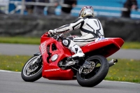 Motorcycle-action-photographs;donington;donington-park-leicestershire;donington-photographs;event-digital-images;eventdigitalimages;no-limits-trackday;peter-wileman-photography;trackday;trackday-digital-images;trackday-photos