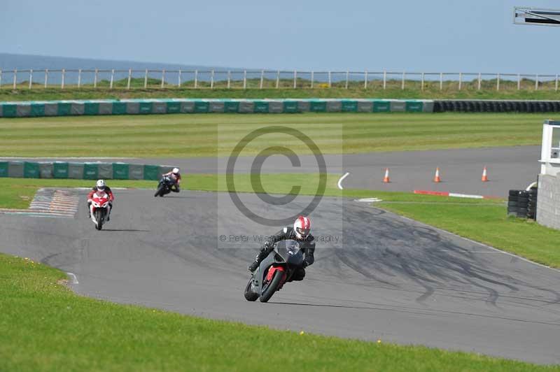 Motorcycle action photographs;anglesey circuit;anglesey trackday photographs;event digital images;eventdigitalimages;no limits trackday;oulton park circuit cheshire;peter wileman photography;trackday;trackday digital images;trackday photos;ty croes circuit wales