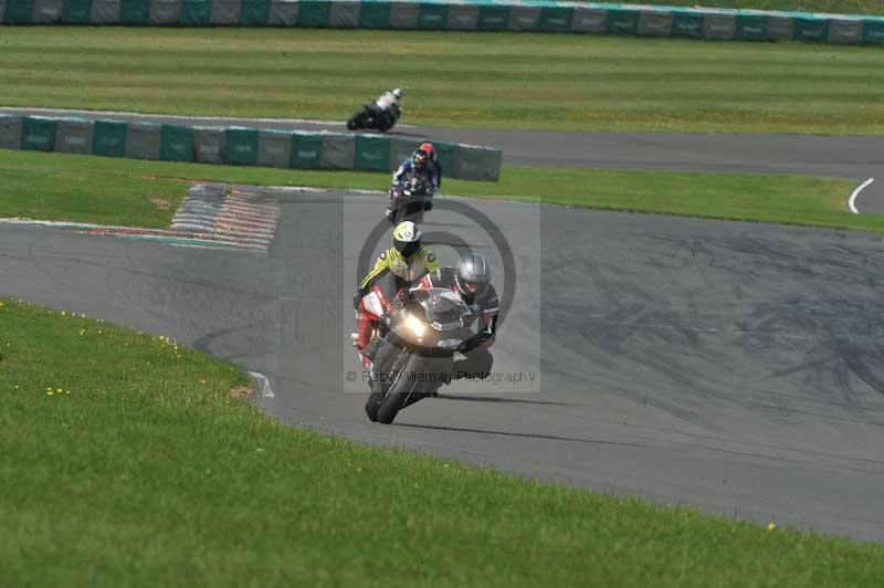 Motorcycle action photographs;anglesey circuit;anglesey trackday photographs;event digital images;eventdigitalimages;no limits trackday;oulton park circuit cheshire;peter wileman photography;trackday;trackday digital images;trackday photos;ty croes circuit wales